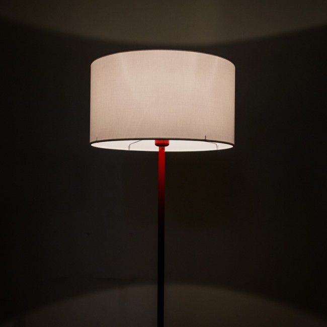 Lampade Moderne: il fascino del rosso
