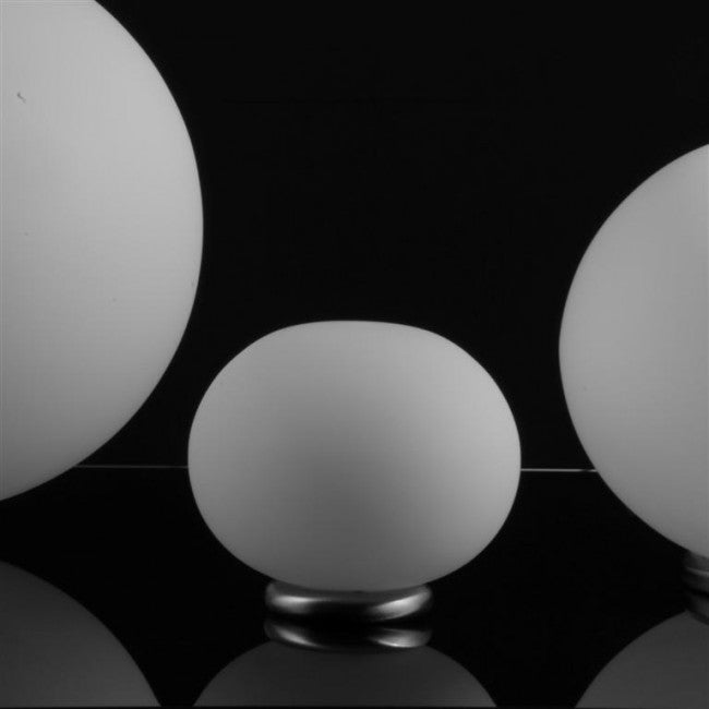 Lampade da tavolo: design e funzionalità dove vuoi